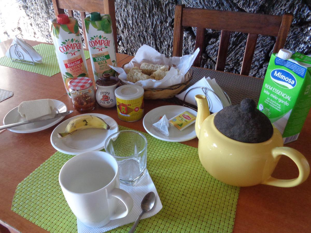 Bed and Breakfast Pensao Casa Jose Doce Portela Zewnętrze zdjęcie